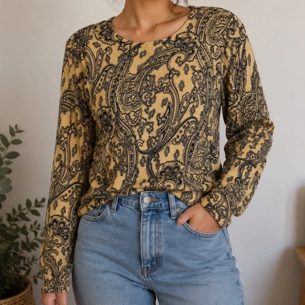 Studio C Paisley Sweater Women's S Soft Cashmere Feel Acrylic Cozy Vintage Top